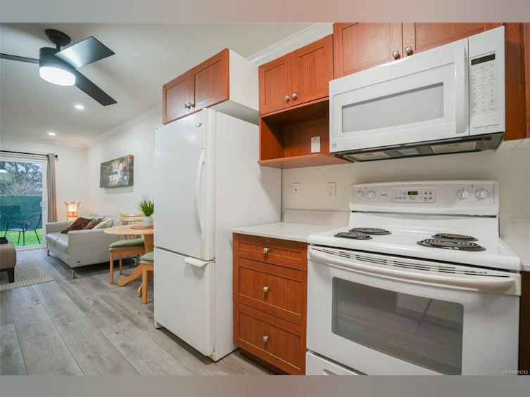 211-1540 Piercy Avenue, Courtenay, BC, V9N 3E9 - 18