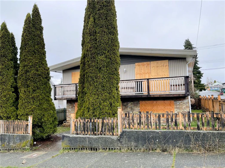 4711 Bute Street, Port Alberni, BC, V9Y 3M6 - 2