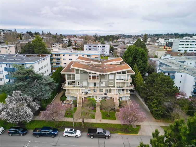 207-1155 Yates Street, Victoria, BC, V8V 3N1 - 17
