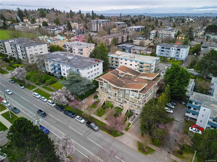 207-1155 Yates Street, Victoria, BC, V8V 3N1 - 20