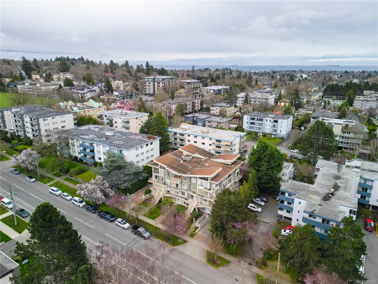207-1155 Yates Street, Victoria, BC, V8V 3N1 - 21