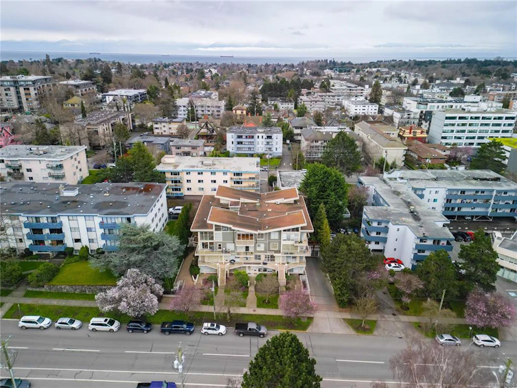 207-1155 Yates Street, Victoria, BC, V8V 3N1 - 22
