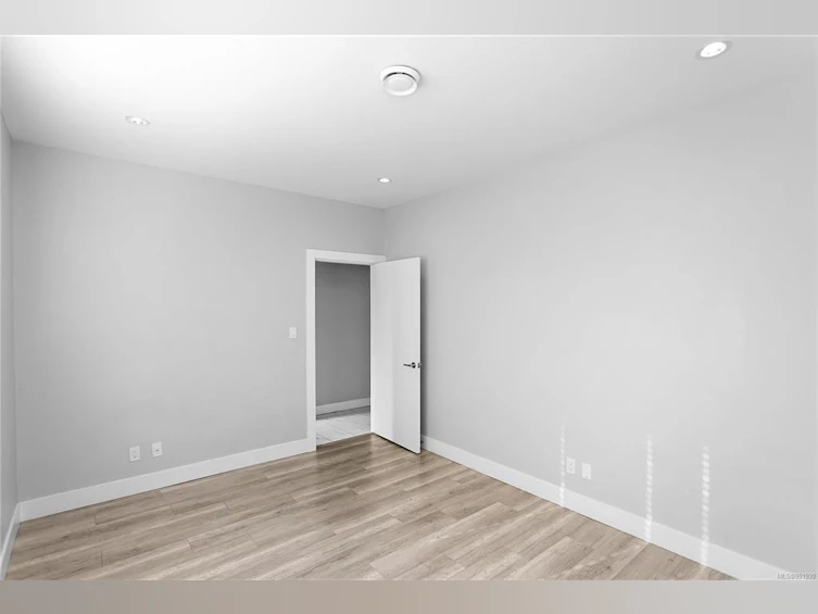 3950 Jingle Pot Road, Nanaimo, BC, V9T 0K3 - 16