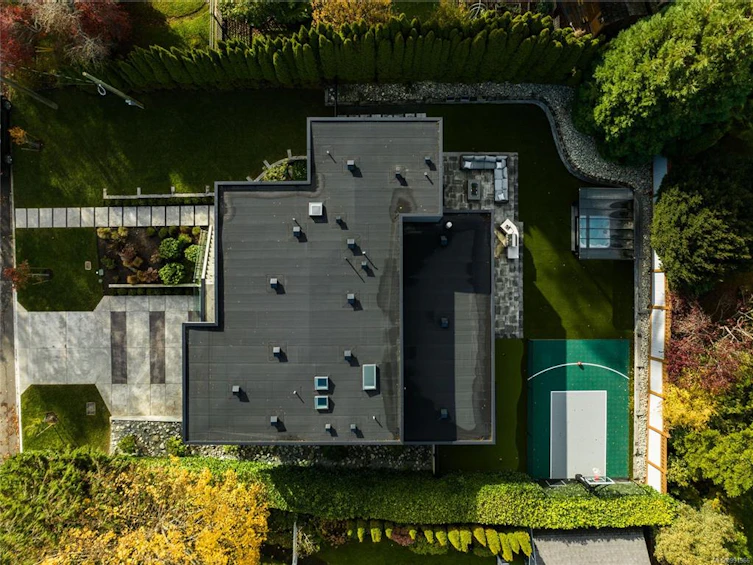 374 Sunset Avenue, Oak Bay, BC, V8S 4L2 - 34