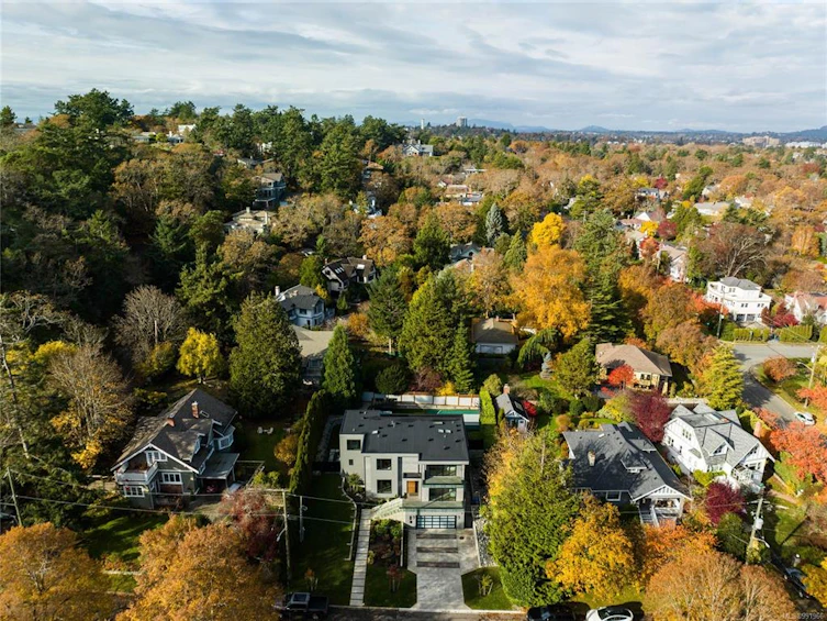 374 Sunset Avenue, Oak Bay, BC, V8S 4L2 - 57