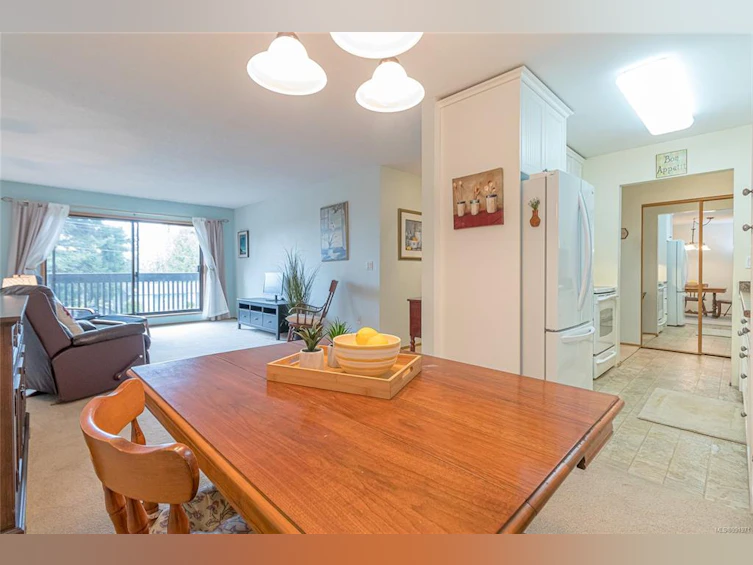 211-130 E Sunningdale Road, Qualicum Beach, BC, V9K 1P6 - 21