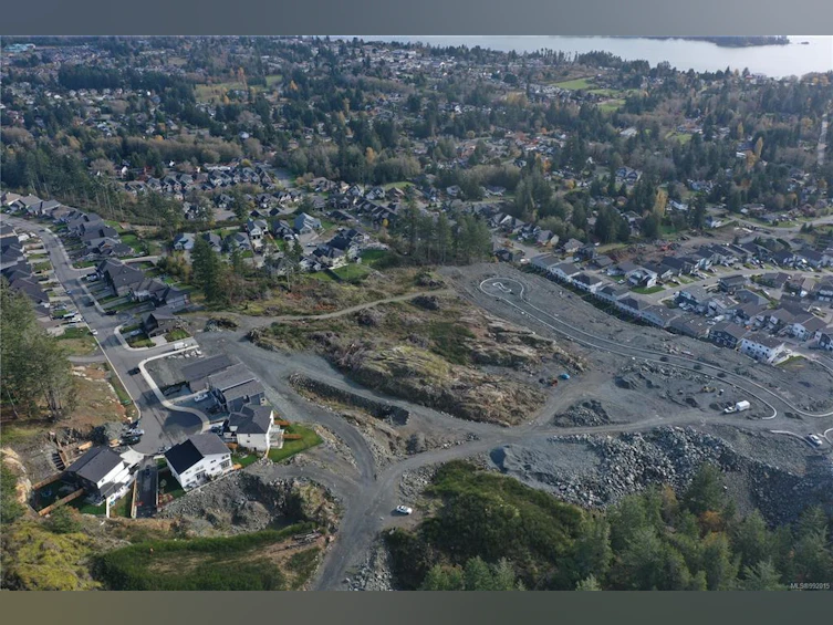 2311 Silverback Road, Sooke, BC - 10