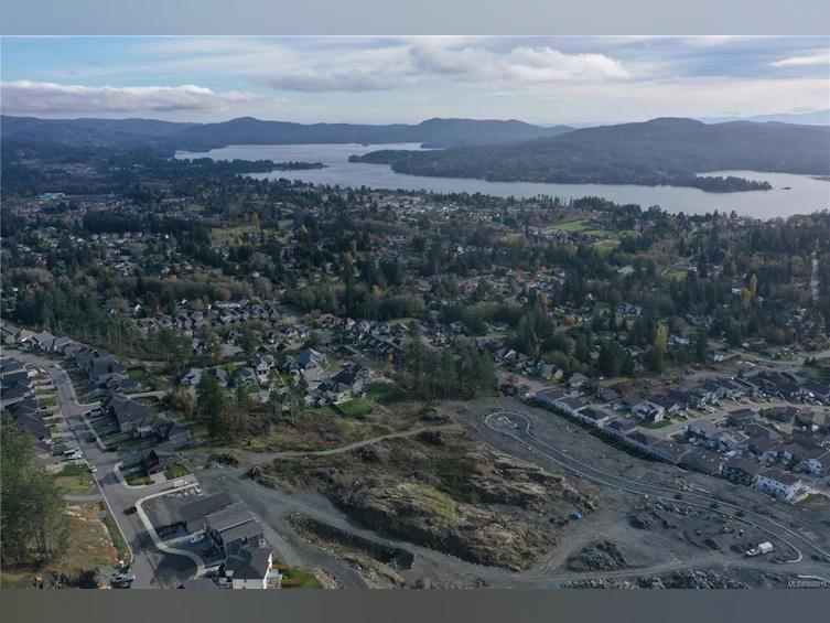 2311 Silverback Road, Sooke, BC - 11