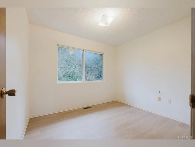 5957 Deuchars Drive, Duncan, BC, V9L 1L5 - 20