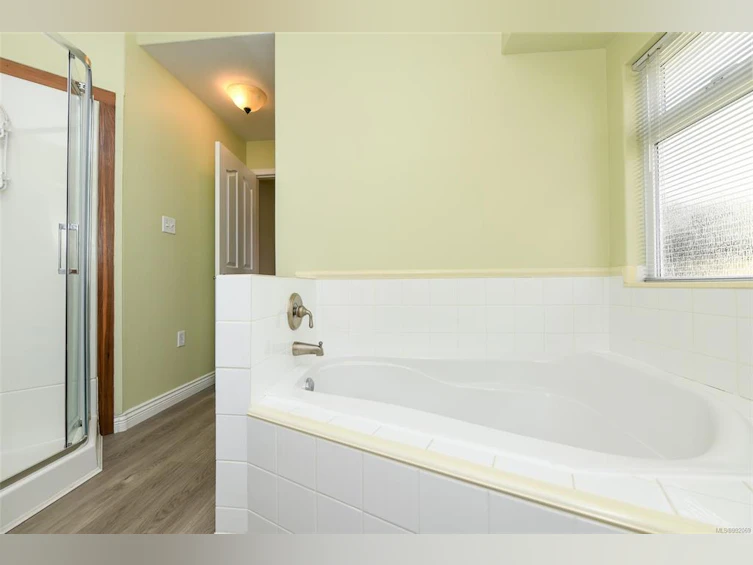 2500 Brookswood Place, Courtenay, BC, V9N 9M7 - 26
