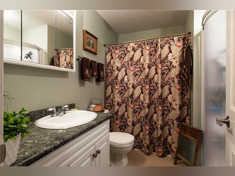 239 Fifth Avenue, Qualicum Beach, BC, V9K 1S2 - 19