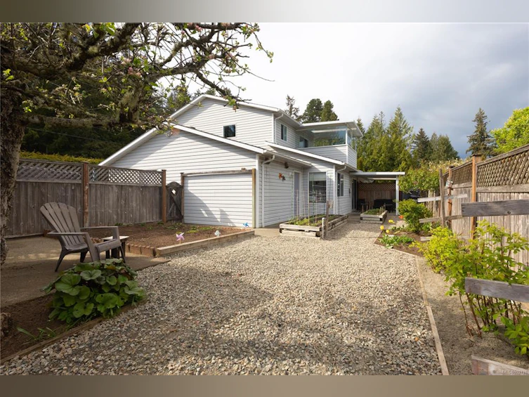 239 Fifth Avenue, Qualicum Beach, BC, V9K 1S2 - 37