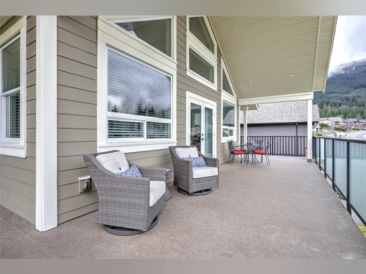 422 Mountain View Drive, Lake Cowichan, BC, V0R 2G0 - 7
