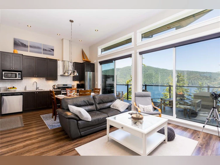 208A-6596 Baird Road, Sooke, BC, V0S 1K0 - 2