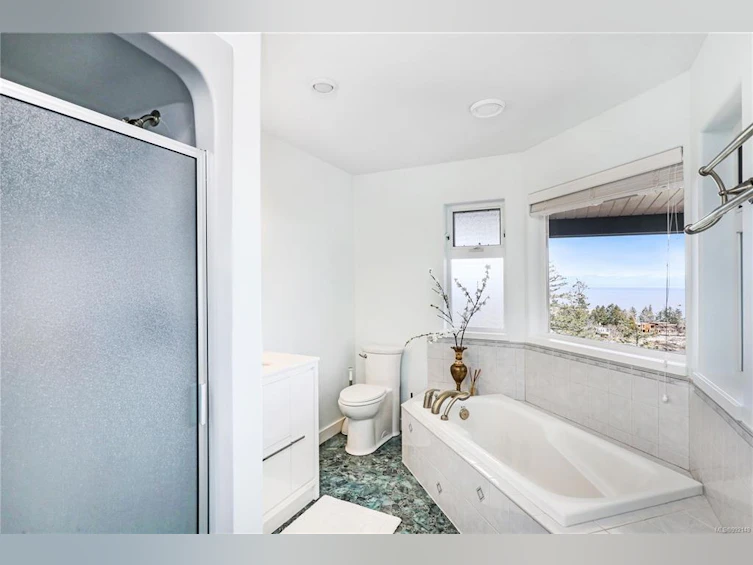 3461 Redden Road, Fairwinds, BC, V9P 9H4 - 46