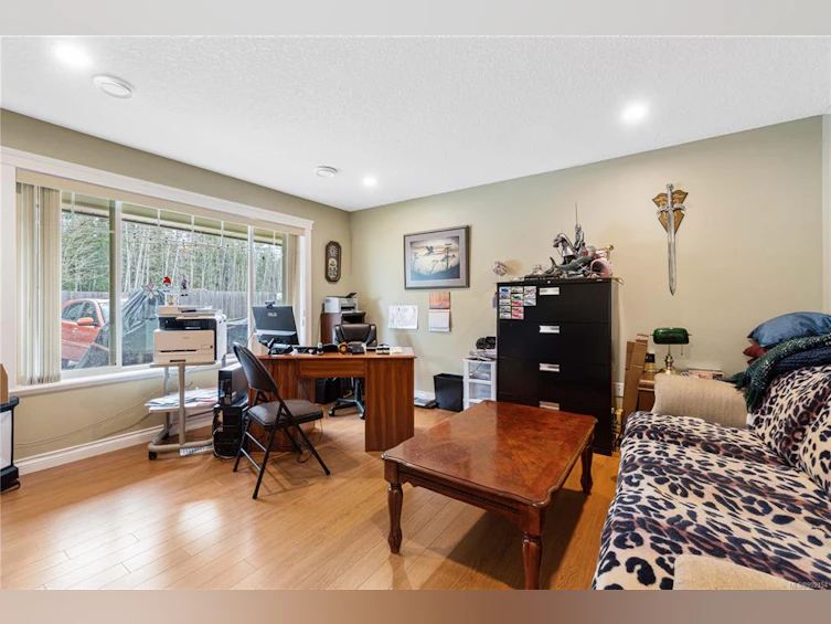 7900 W Clark Drive, Nanaimo, BC, V0R 2H0 - 6