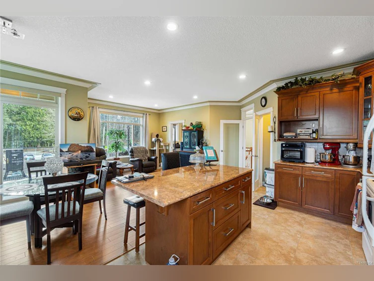 7900 W Clark Drive, Nanaimo, BC, V0R 2H0 - 18