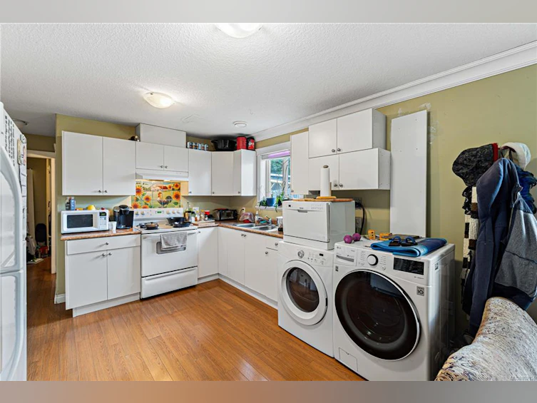 7900 W Clark Drive, Nanaimo, BC, V0R 2H0 - 38