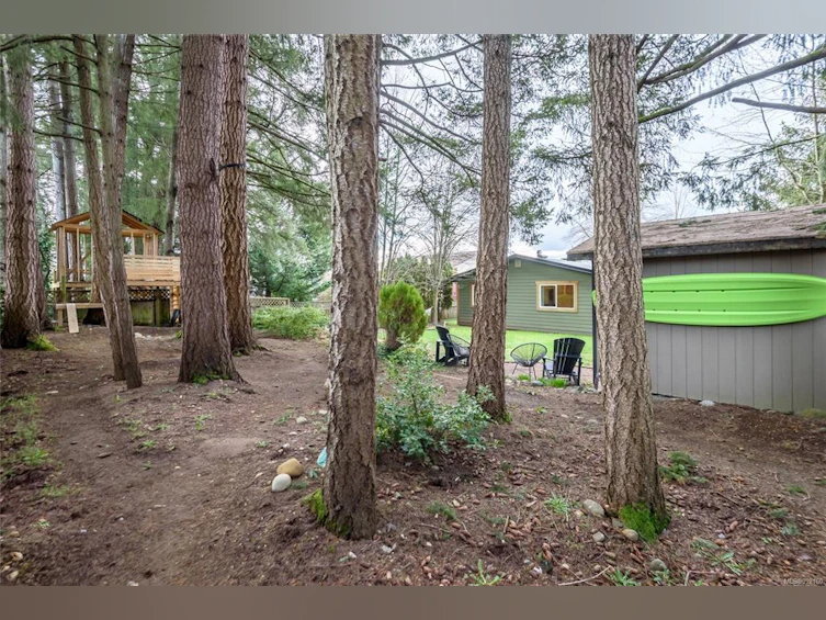 2008 Tull Avenue, Courtenay, BC, V9N 5P6 - 35