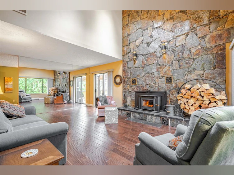6913 Hagan Road, Central Saanich, BC, V8M 1B2 - 4