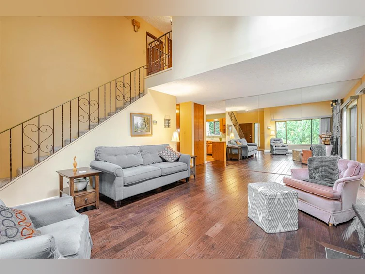 6913 Hagan Road, Central Saanich, BC, V8M 1B2 - 7