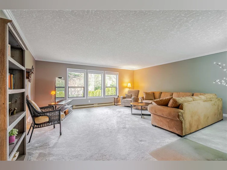 6913 Hagan Road, Central Saanich, BC, V8M 1B2 - 18