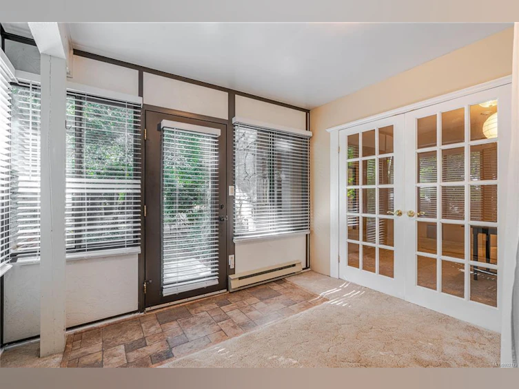 6913 Hagan Road, Central Saanich, BC, V8M 1B2 - 44