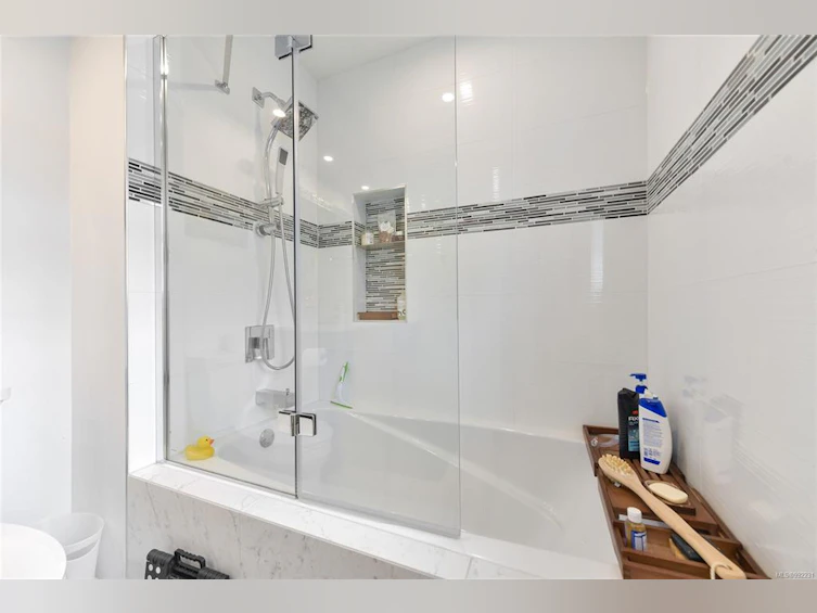 206-1 Buddy Road, View Royal, BC, V9B 1V6 - 26