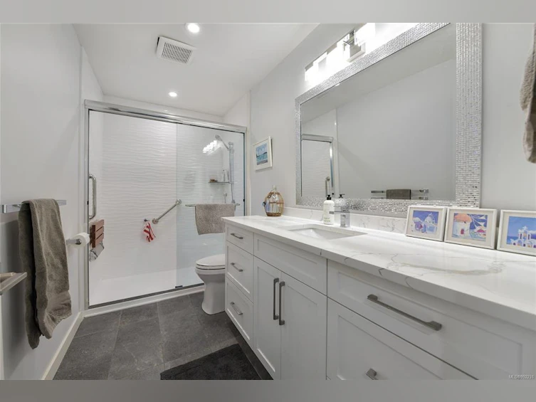 206-1 Buddy Road, View Royal, BC, V9B 1V6 - 31