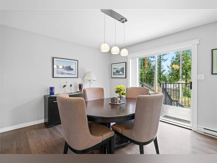 141 Butler Avenue, Parksville, BC, V9P 1K9 - 10