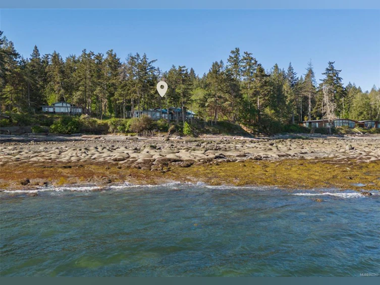 6055 Maclean Road, Hornby Island, BC, V0R 1Z0 - 2