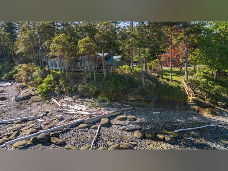 6055 Maclean Road, Hornby Island, BC, V0R 1Z0 - 47