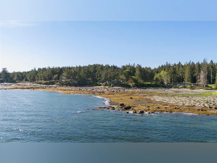 6055 Maclean Road, Hornby Island, BC, V0R 1Z0 - 51