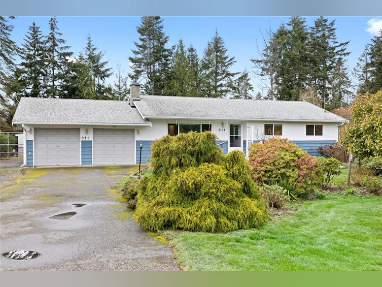 811 Woodland Drive, French Creek, BC, V9P 1Z2 - 12