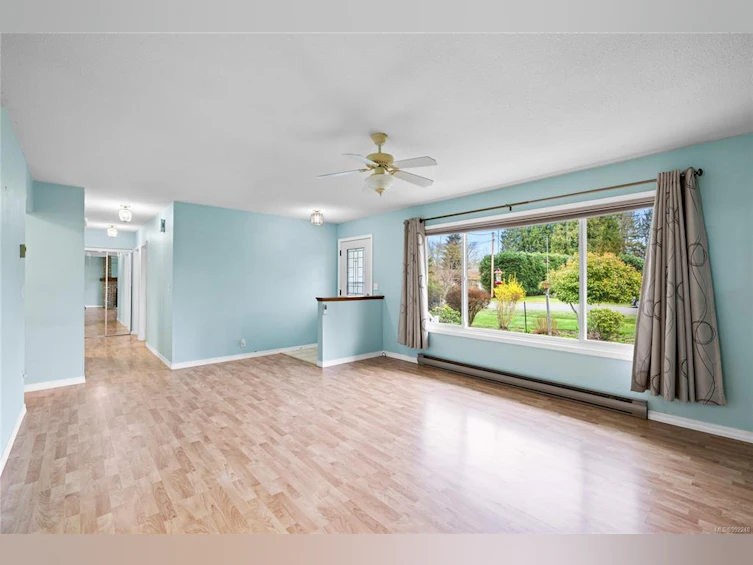 811 Woodland Drive, French Creek, BC, V9P 1Z2 - 26
