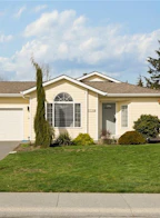 5578 Woodland Crescent W