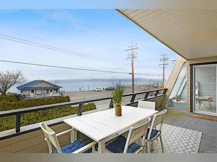 6-2734 W Island Highway, Qualicum Beach, BC, V9K 1P7 - 2