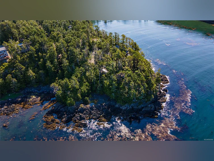 392 Reef Point Road, Ucluelet, BC, V0R 3A0