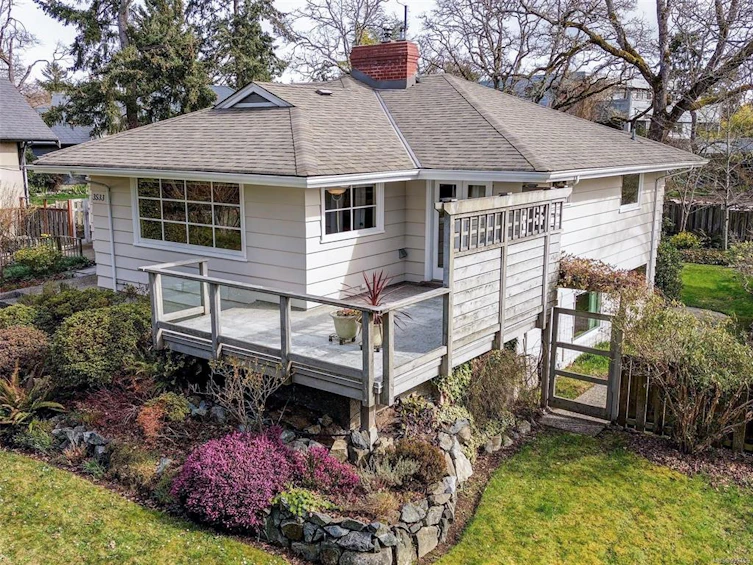3533 Salsbury Way, Saanich, BC, V8P 3K7 - 33