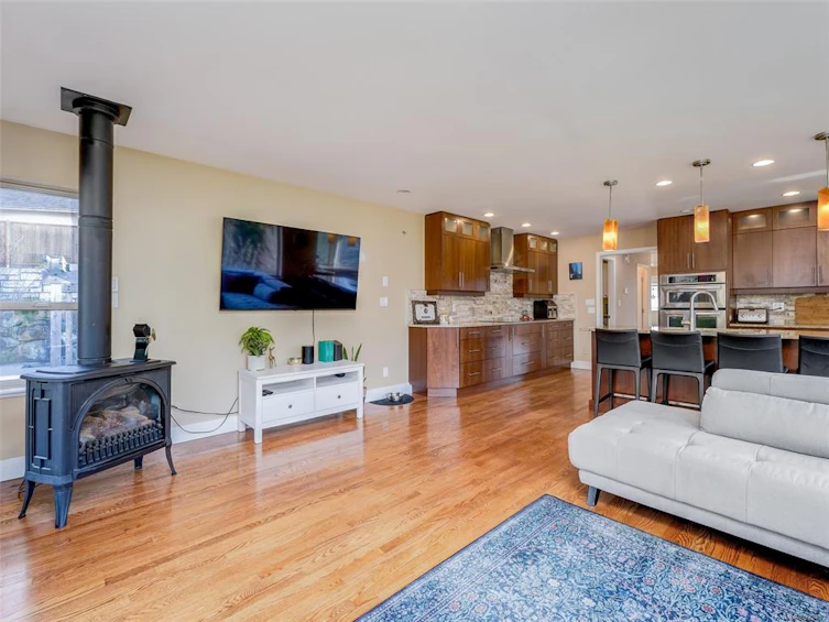 2532 Fawn Road, Mill Bay, BC, V0R 2P0 - 14