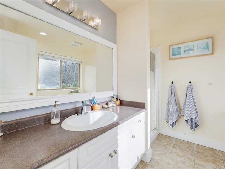 2532 Fawn Road, Mill Bay, BC, V0R 2P0 - 20
