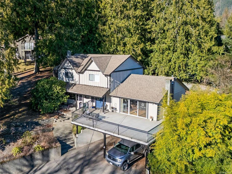 31 Savoy Road, Lake Cowichan, BC, V0R 2G0 - 2