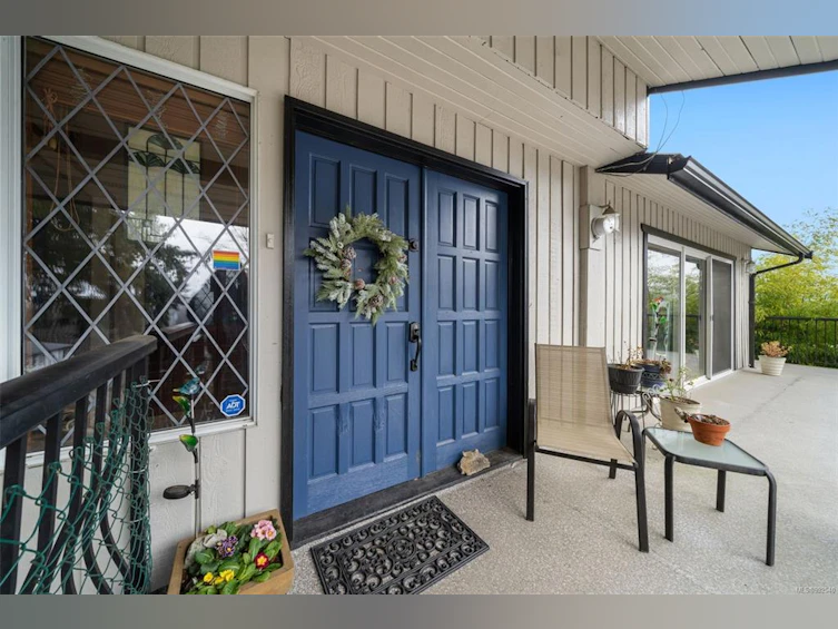 31 Savoy Road, Lake Cowichan, BC, V0R 2G0 - 8