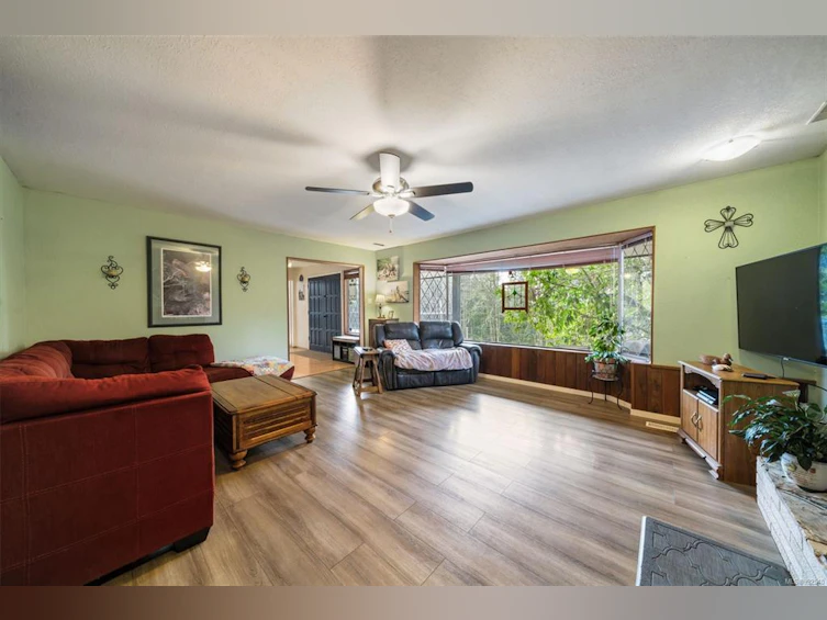 31 Savoy Road, Lake Cowichan, BC, V0R 2G0 - 16