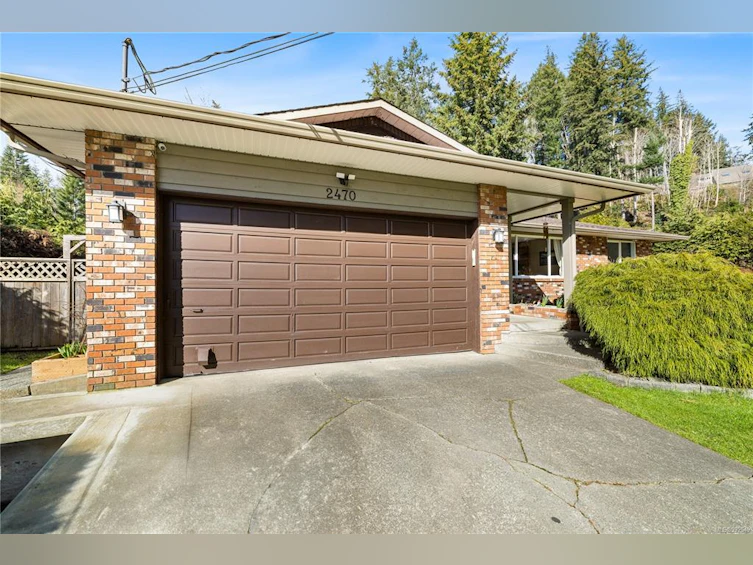 2470 Spring Road, Campbell River, BC, V9W 5K8 - 4