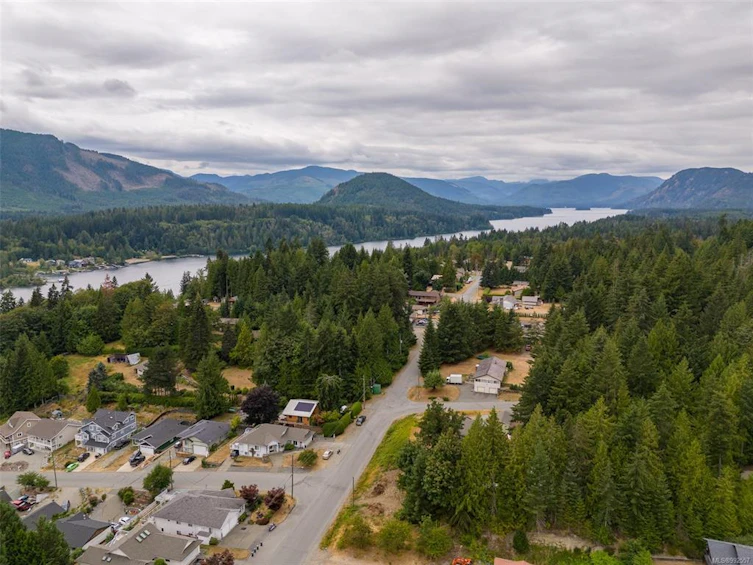 196 Elk Road, Lake Cowichan, BC, V0R 2G0 - 59