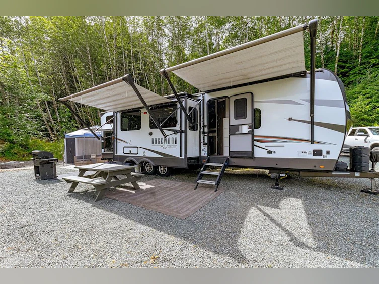 5-8631 South Shore Road, Honeymoon Bay, BC, V0R 2G0 - 3