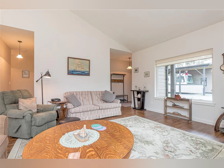 4600 Berbers Drive, Bowser/Deep Bay, BC, V0R 1G0 - 17