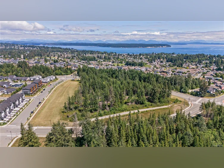 751 Salmonberry Street, Campbell River, BC, V9H 0G1 - 5