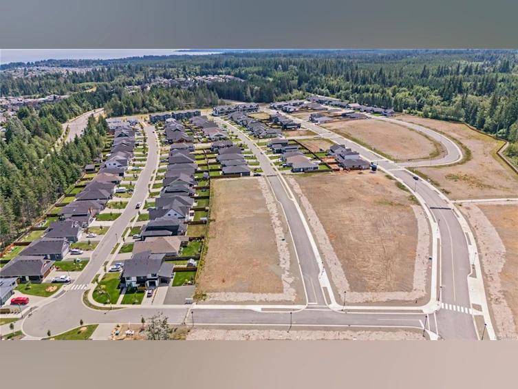 751 Salmonberry Street, Campbell River, BC, V9H 0G1 - 16